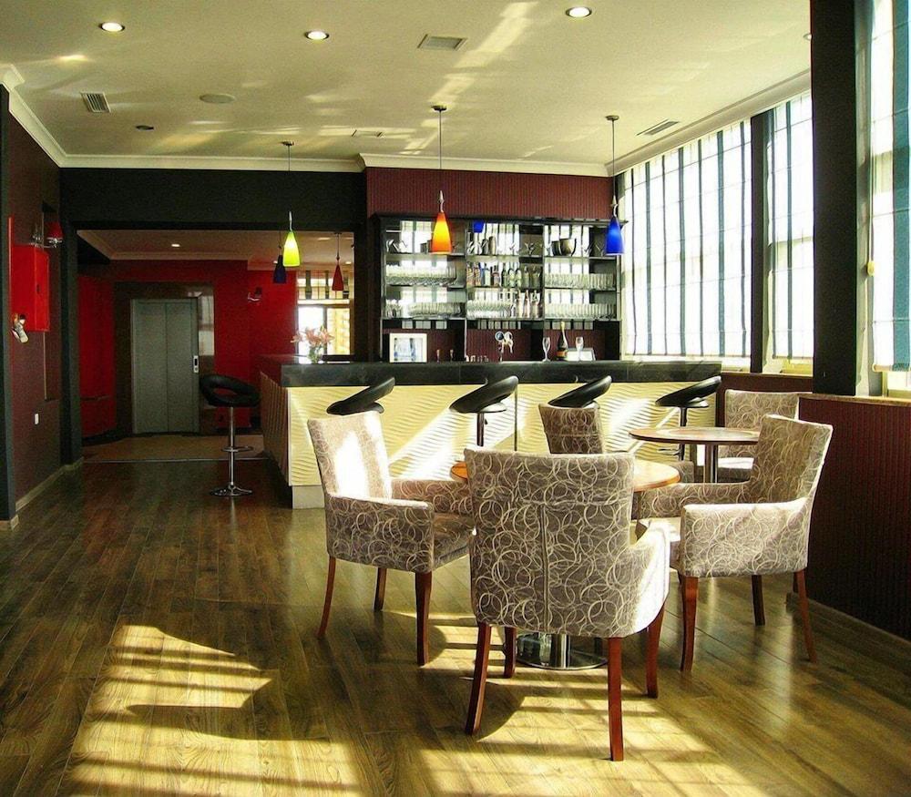 Central Park Baku Exterior photo