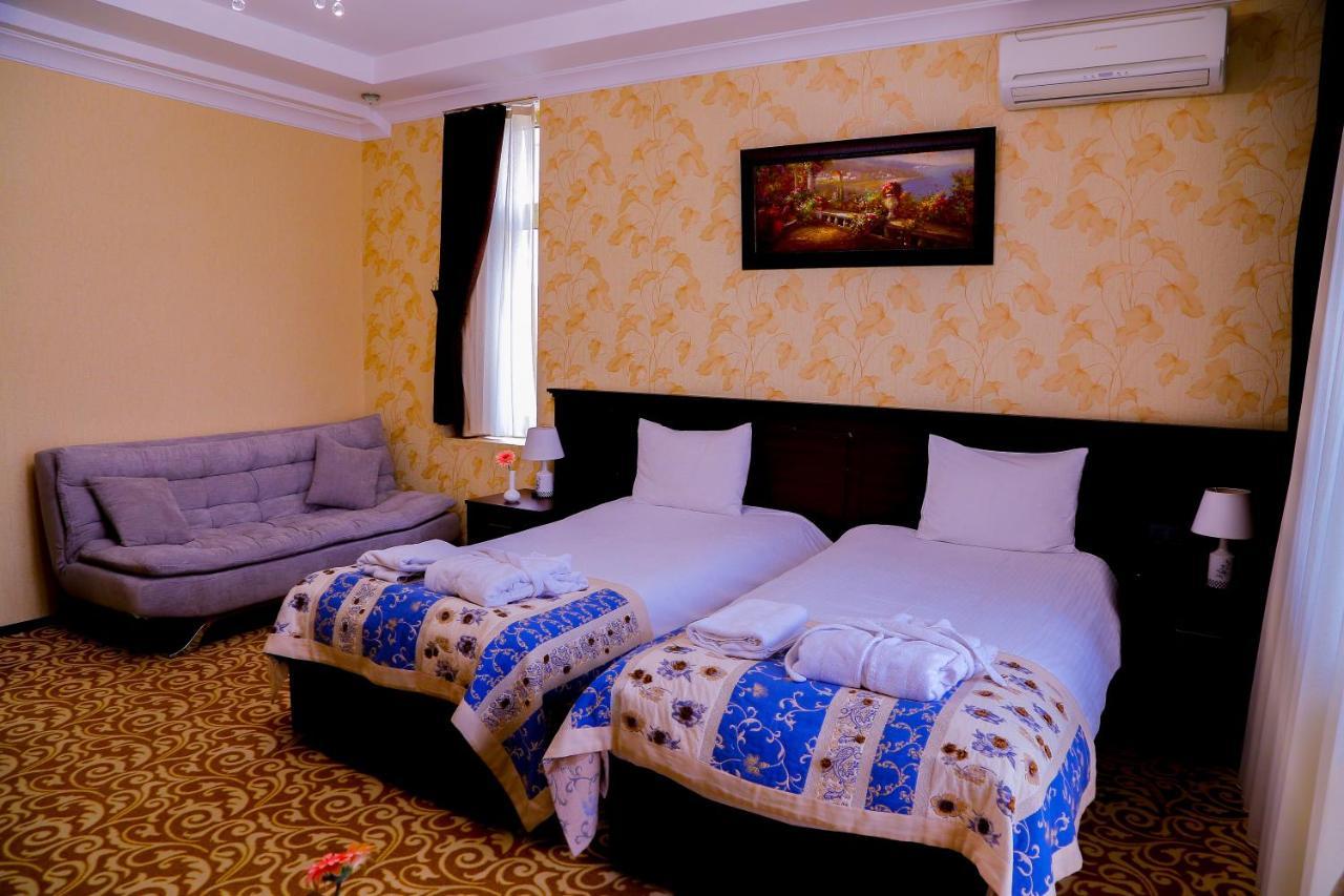 Central Park Baku Exterior photo